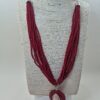 Collana donna multifili in cristallo di radici di rubini con pietre agata mm15x15 e ciondolo in agata color rubino - immagine 3