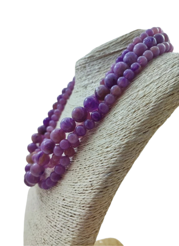Collana a Tre Fili Viola Effetto Pietra - immagine 5