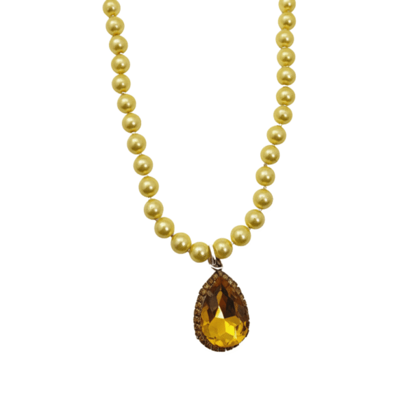 collana-girocollo-perle-gialle-ciondolo-cristallo-ambra-magie-creative