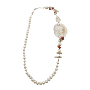 Collana Asimmetrica con Cammeo Originale e Perle