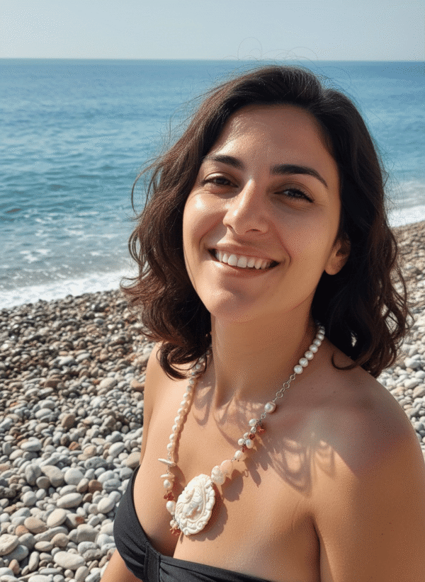 Collana Asimmetrica con Cammeo Originale e Perle - immagine 2