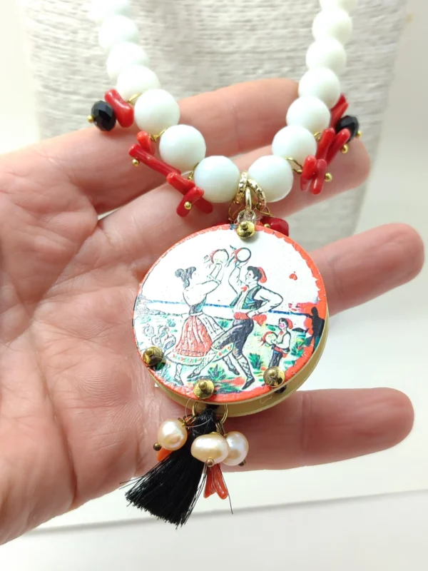 Collana "Tarantella" con Ciondolo Dipinto a Mano - immagine 3
