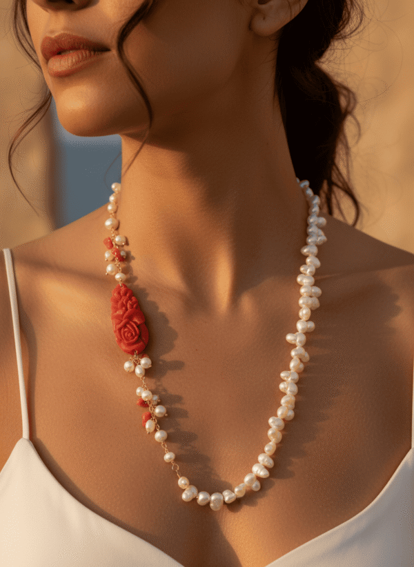 Collana di Perle Barocche con Ciondolo Corallo - immagine 2