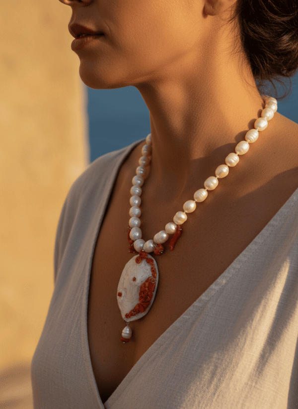 Collana Gran Dama con Cammeo, Perle e Corallo - immagine 3