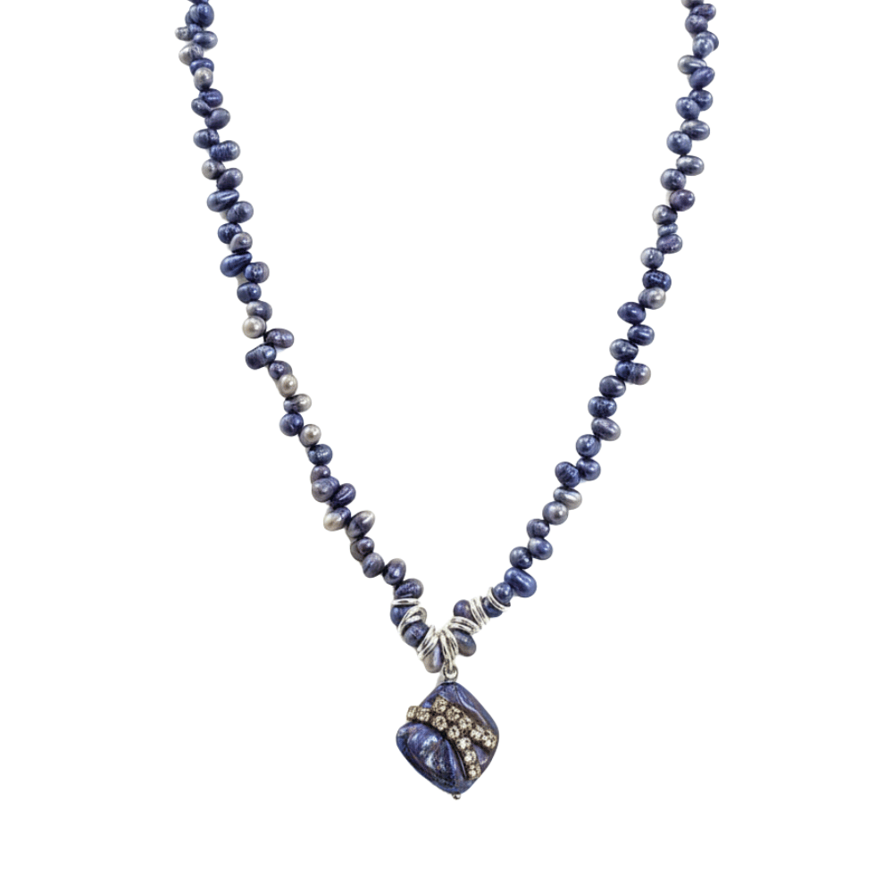 Collana Notte Stellata in Perle Blu e Madreperla