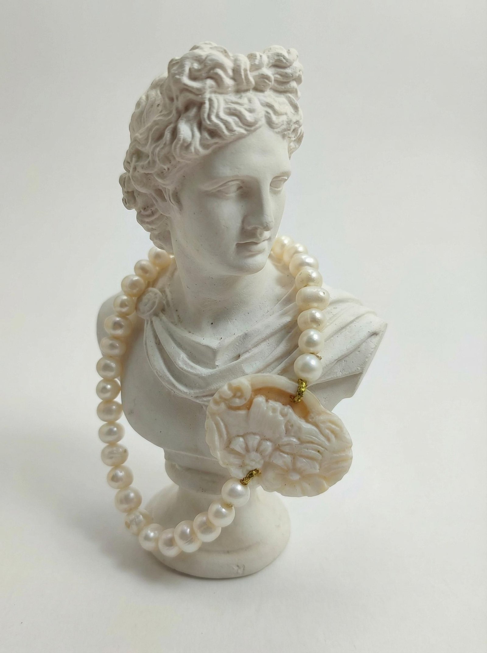 Bracciale di Perle di Fiume con Cammeo Sardonico Figurativo - immagine 8