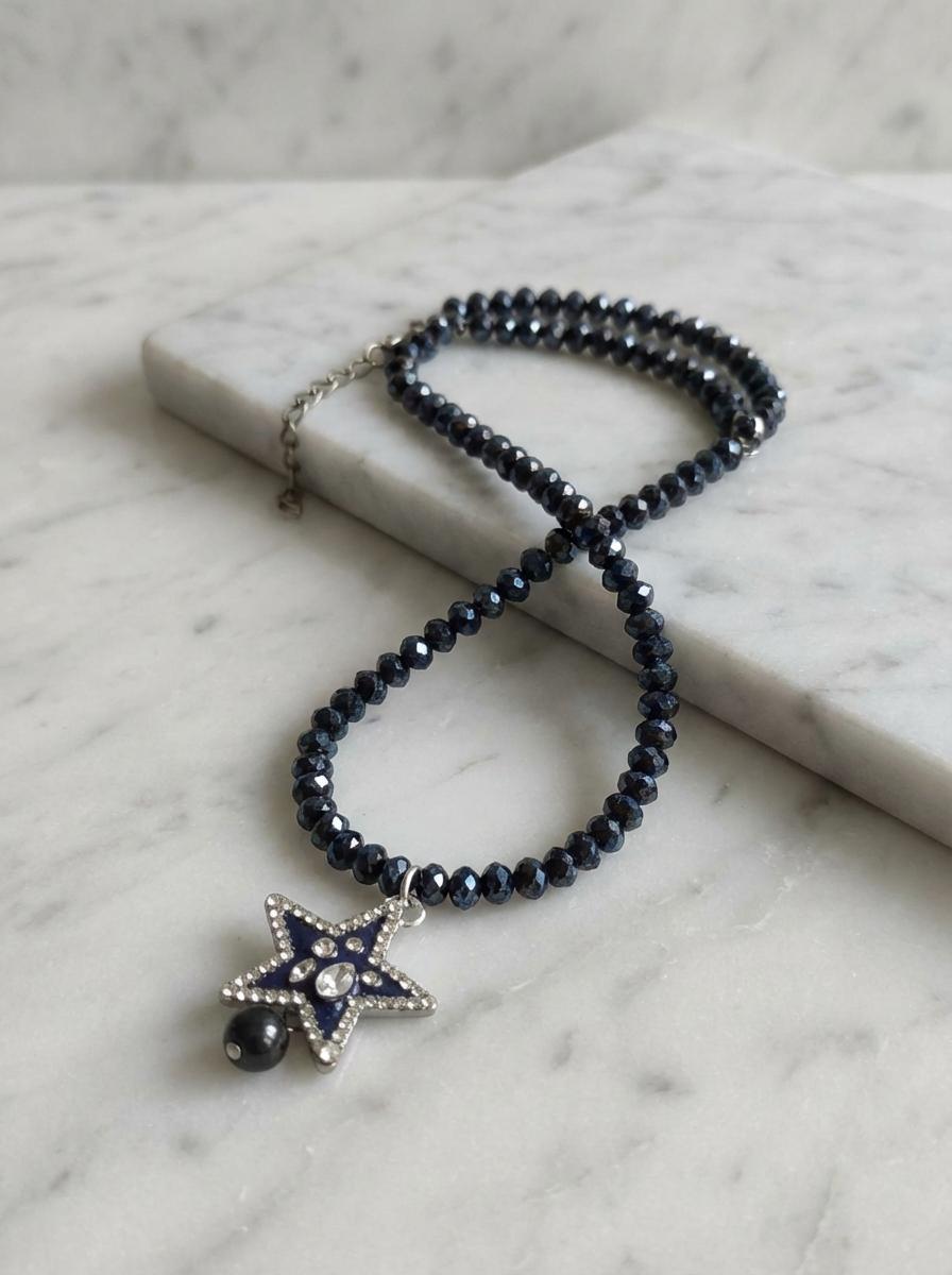 Collana Girocollo in Cristalli Neri con Stella Smaltata - immagine 3